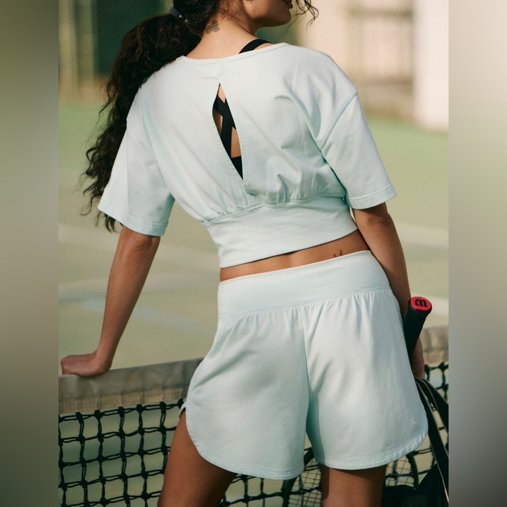 🆕FP Movement  Crop Top & Shorts Set new without tag